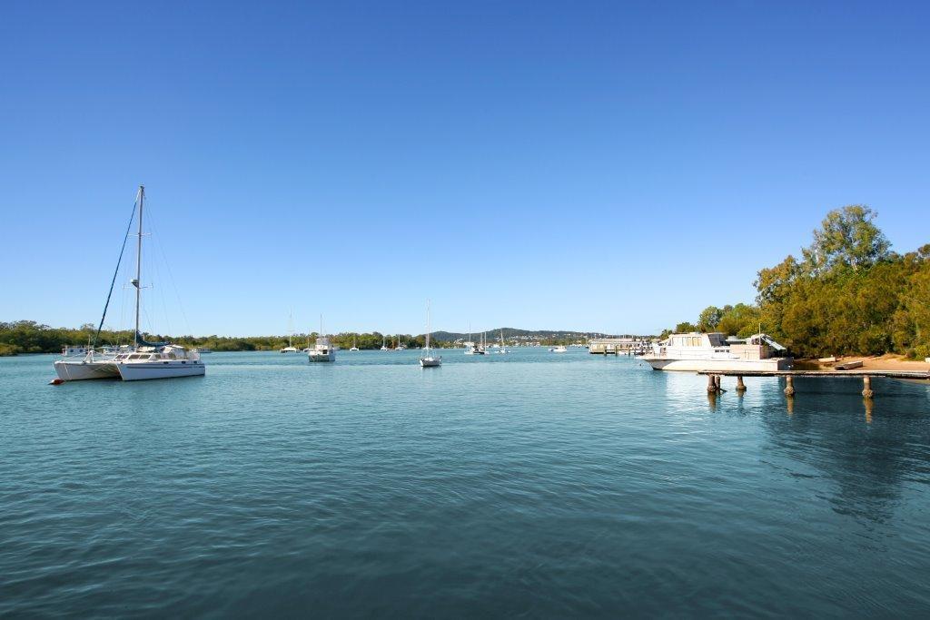 Aparthotel Regency Waterfront Noosa à Noosaville Chambre photo