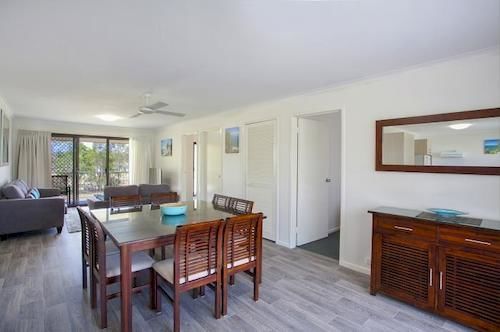 Aparthotel Regency Waterfront Noosa à Noosaville Extérieur photo